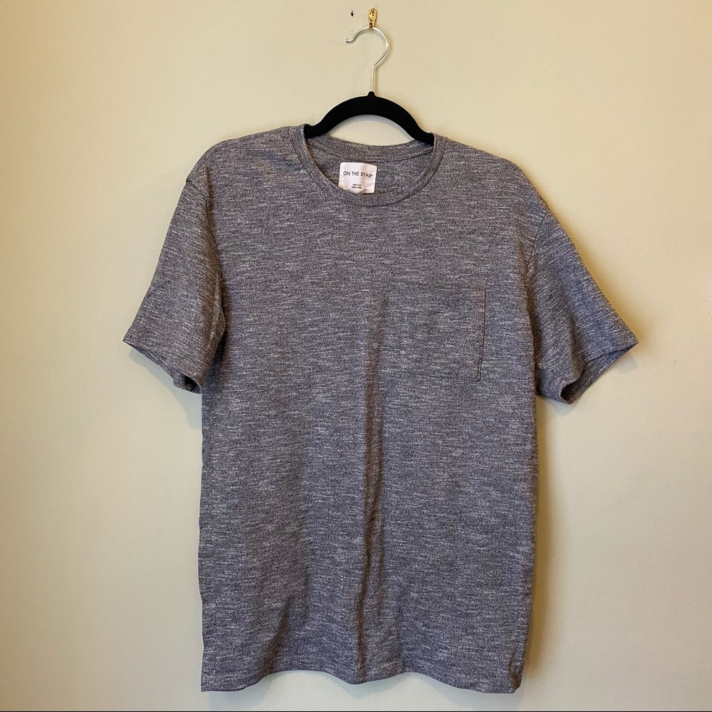 On the byas Men’s relaxed fit tee